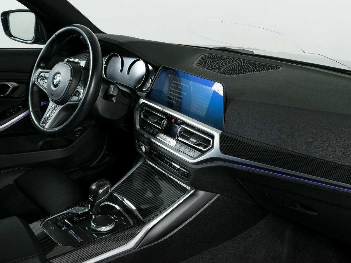 BMW 3 серии с пробегом — 2020 год. Фото: #6