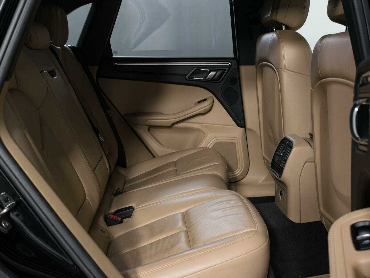 Porsche Macan с пробегом — 2019 год. Фото: #6