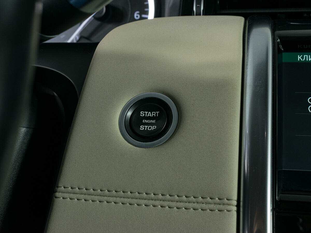 Land Rover Discovery Sport с пробегом — 2019 год. Фото: #18