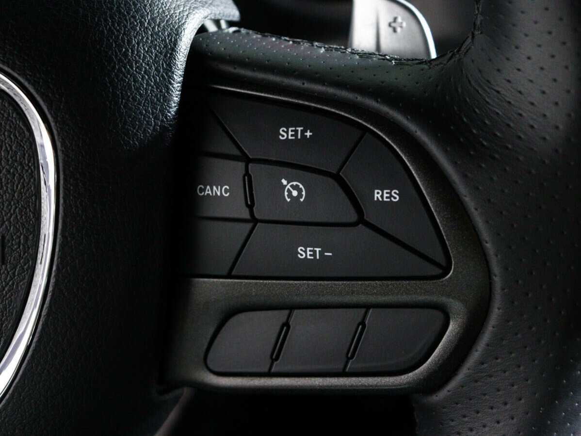 Dodge Challenger с пробегом — 2022 год. Фото: #21