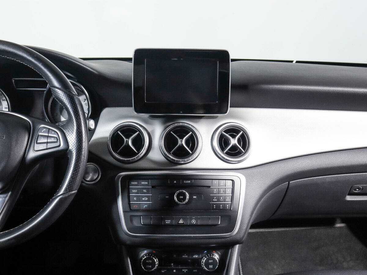 Mercedes-Benz CLA с пробегом — 2016 год. Фото: #12