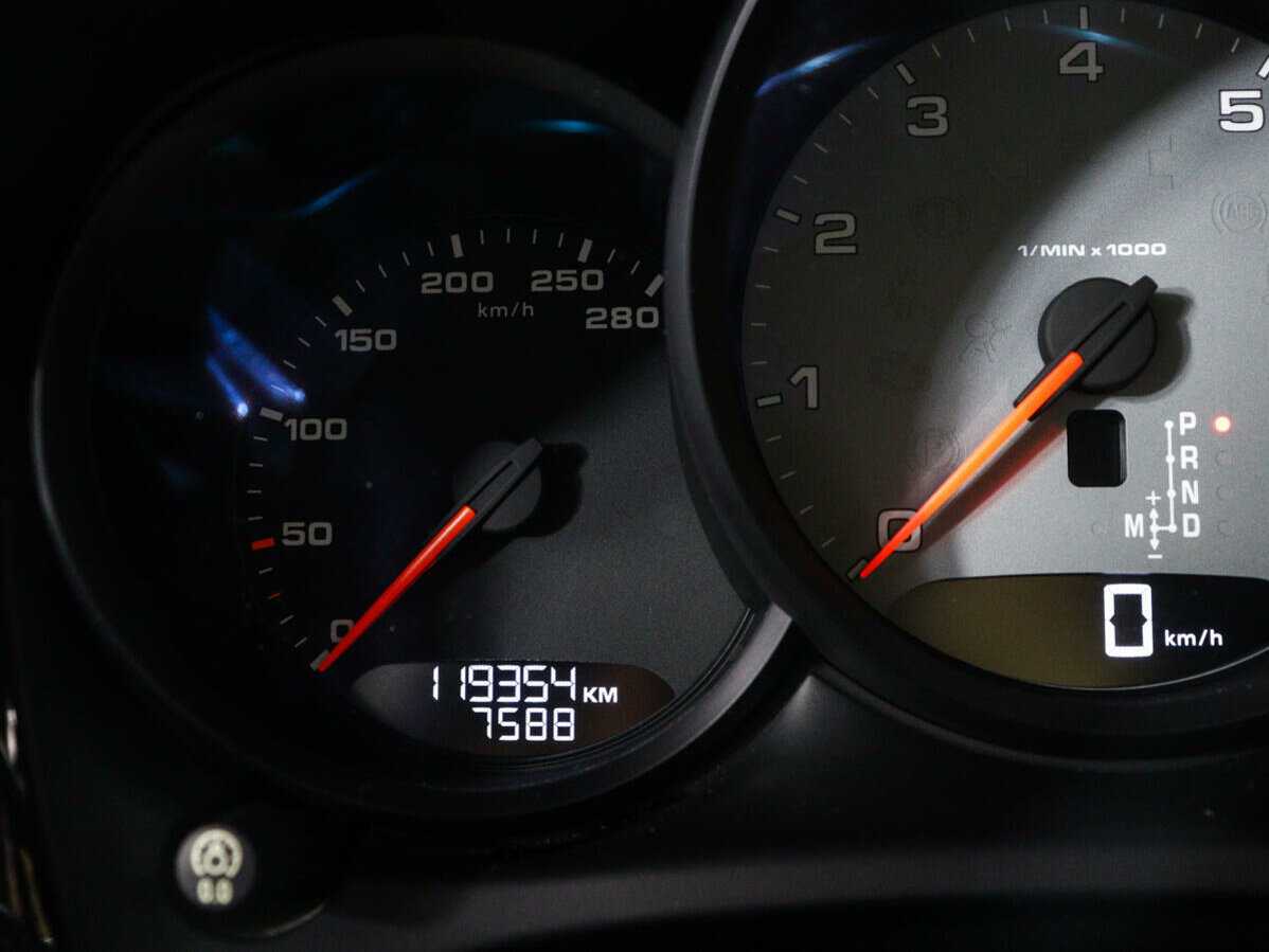 Porsche Macan с пробегом — 2015 год. Фото: #10