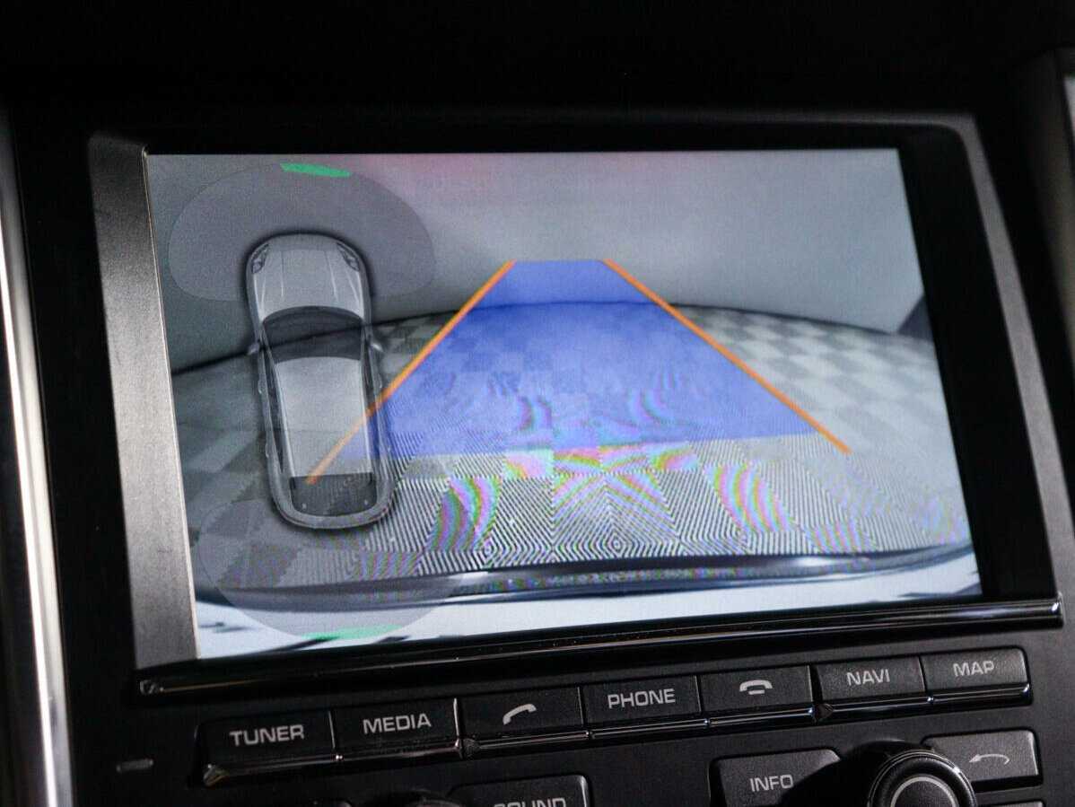 Porsche Macan с пробегом — 2015 год. Фото: #24