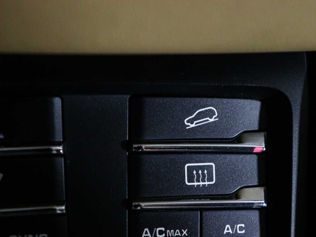 Porsche Macan с пробегом — 2015 год. Фото: #26