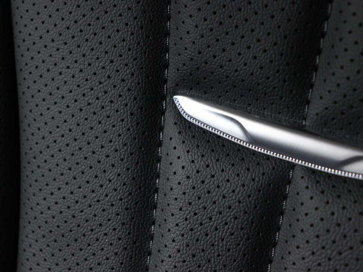 Hongqi H5 с пробегом — 2023 год. Фото: #11