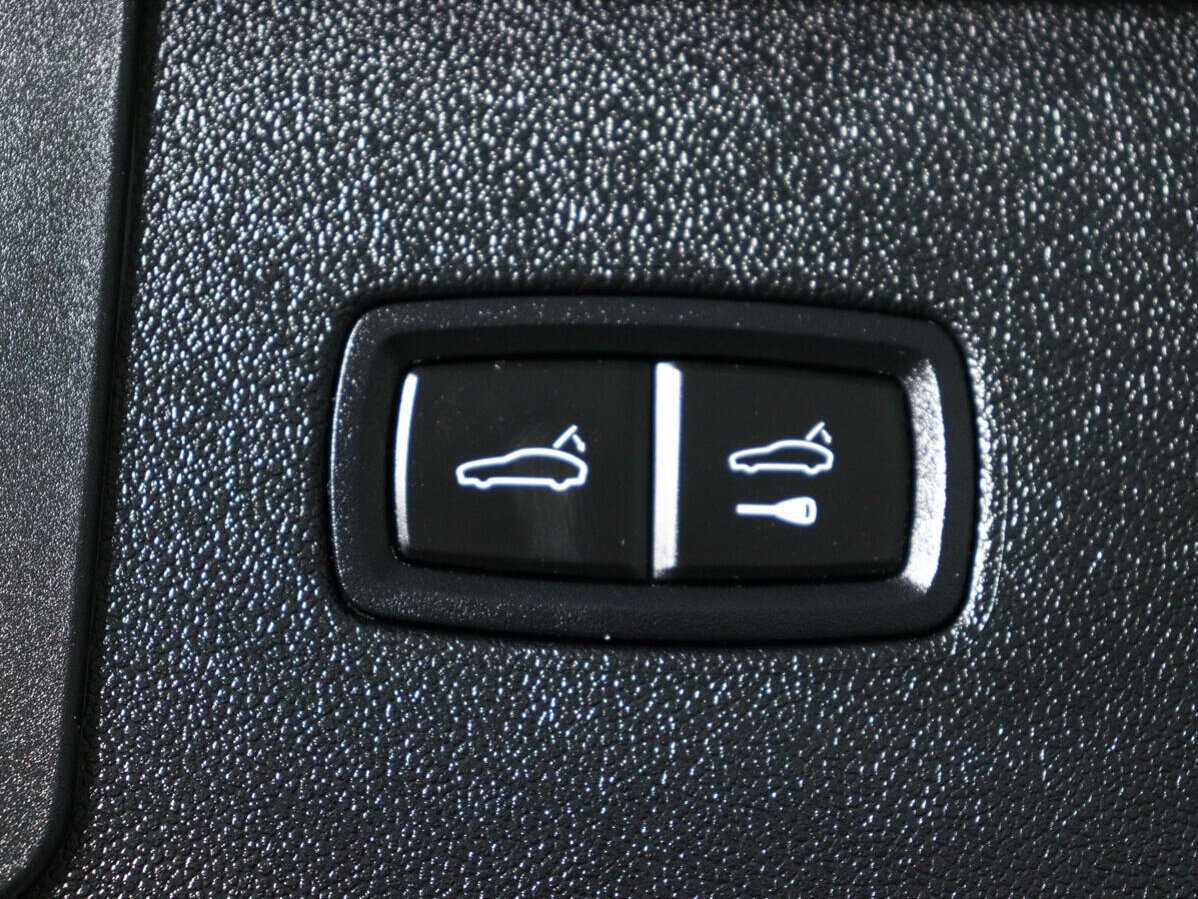 Porsche Cayenne с пробегом — 2019 год. Фото: #12