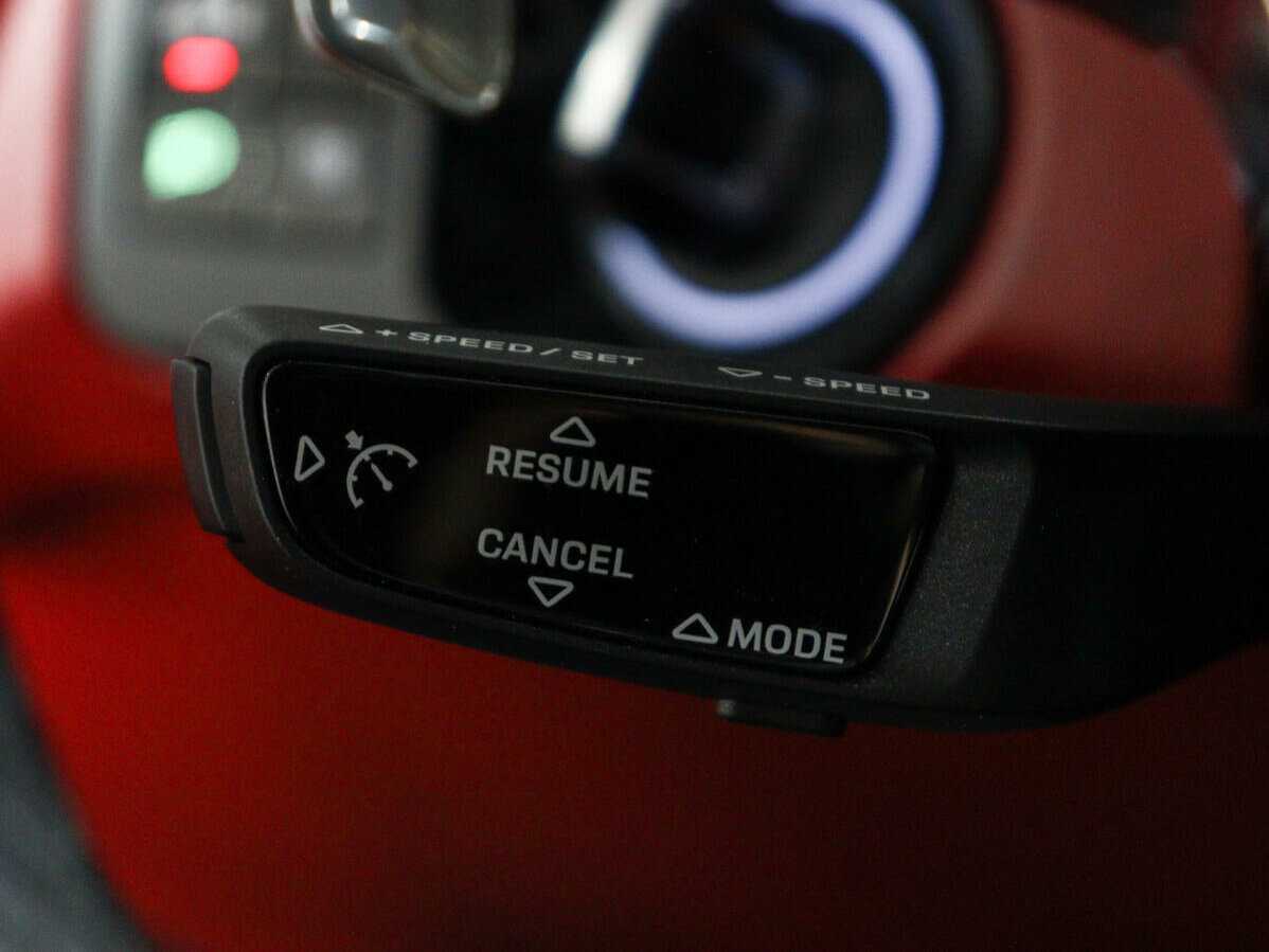 Porsche Cayenne с пробегом — 2019 год. Фото: #17