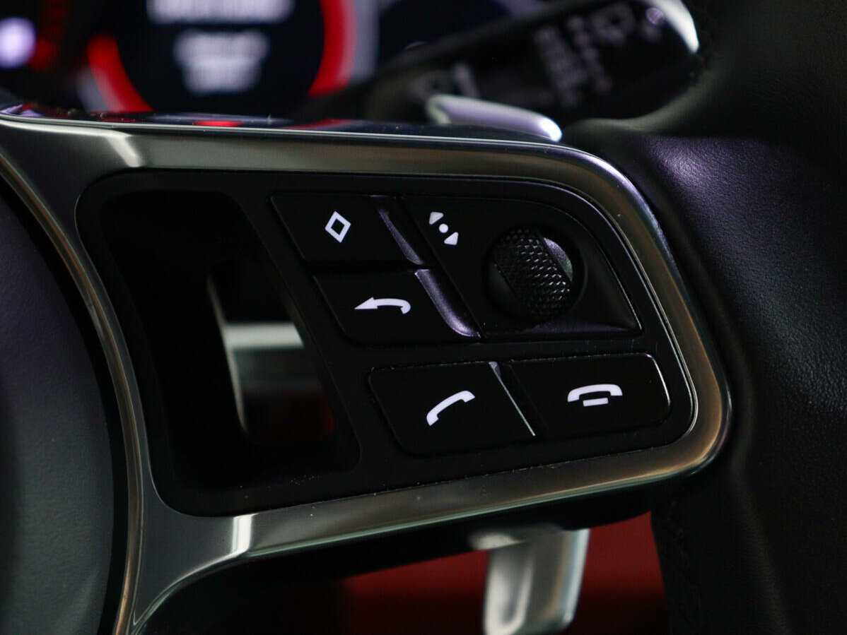 Porsche Cayenne с пробегом — 2019 год. Фото: #20