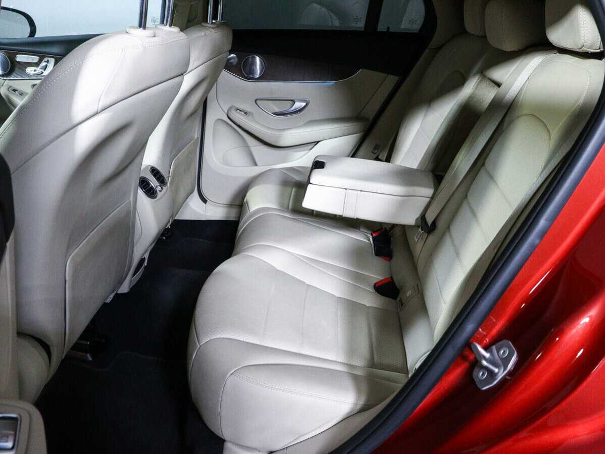 Mercedes-Benz GLC Coupe с пробегом — 2017 год. Фото: #5