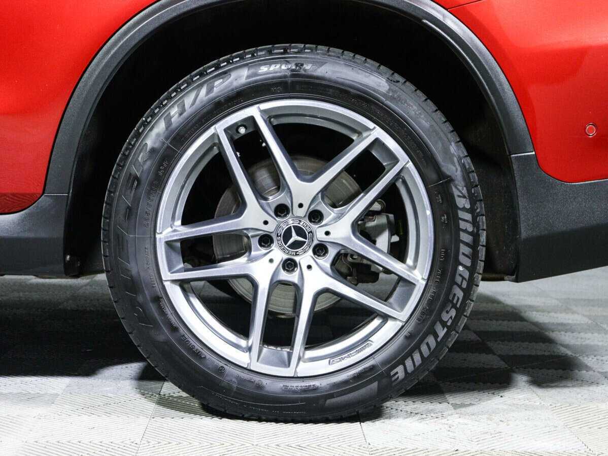 Mercedes-Benz GLC Coupe с пробегом — 2017 год. Фото: #10