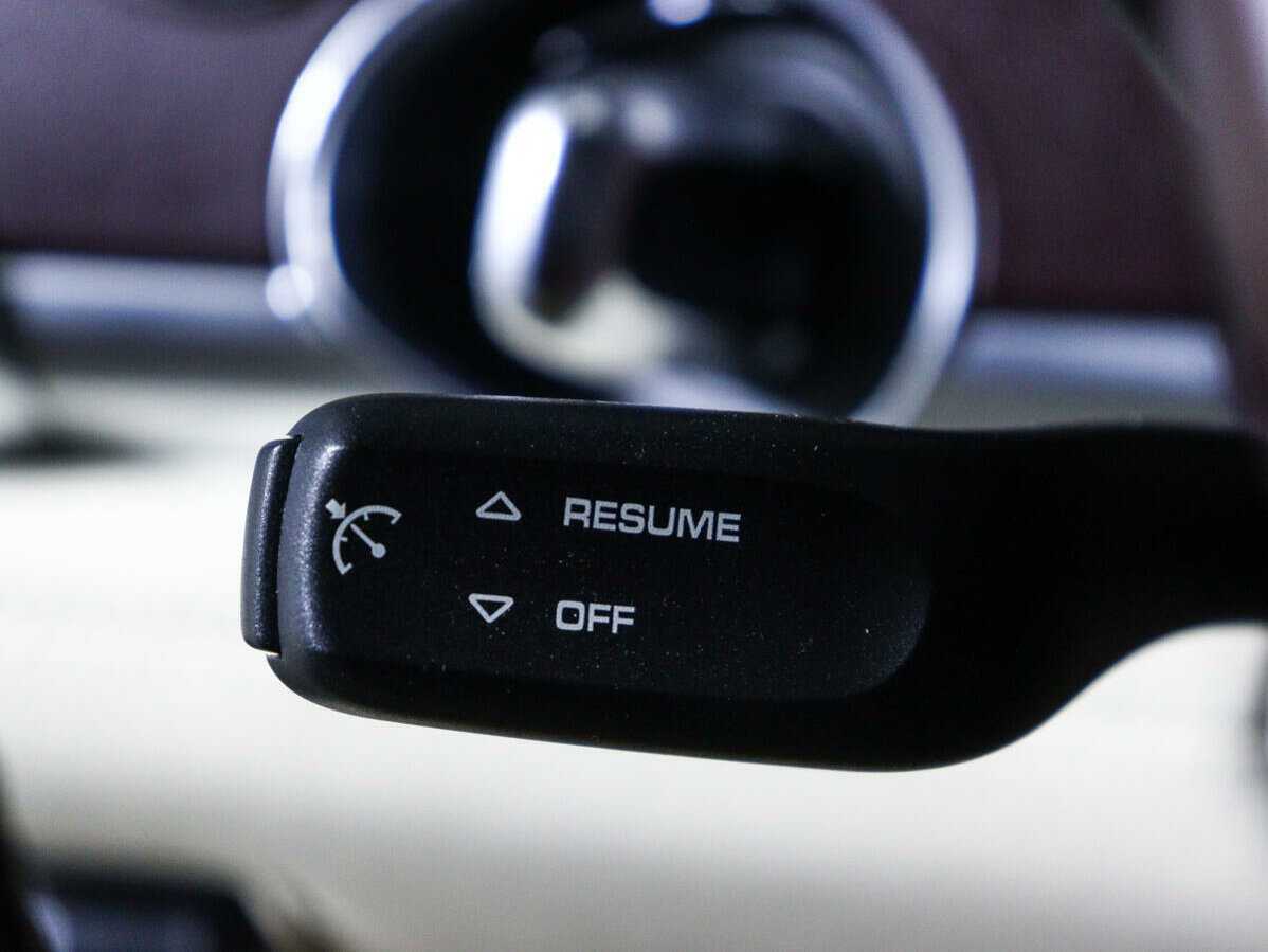 Porsche Panamera с пробегом — 2013 год. Фото: #25