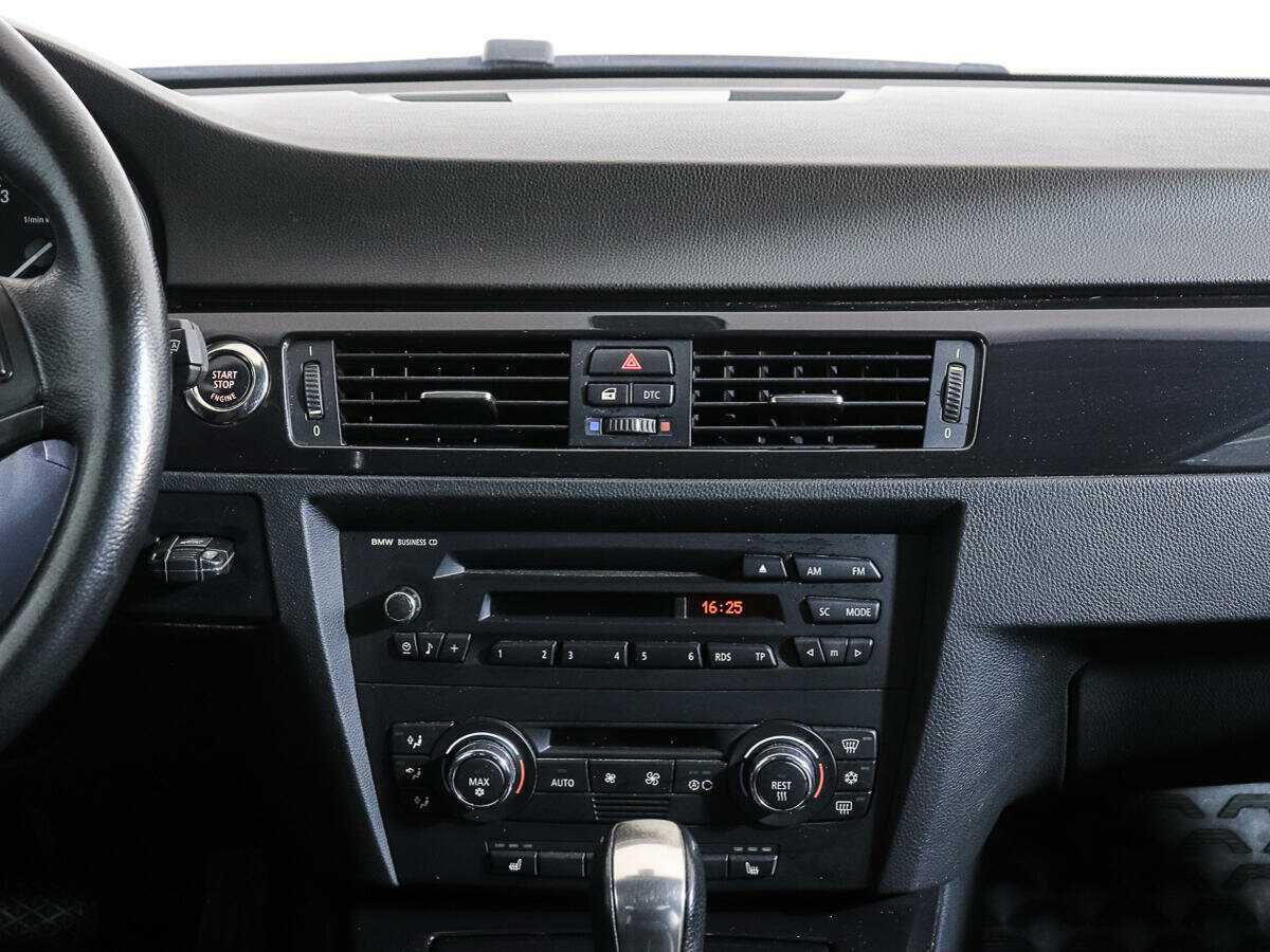 BMW 3 серии с пробегом — 2008 год. Фото: #12