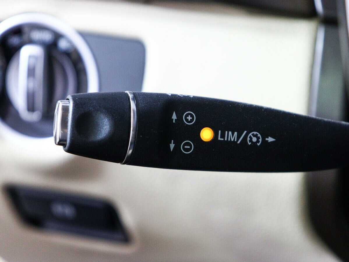 Mercedes-Benz GLE с пробегом — 2015 год. Фото: #14