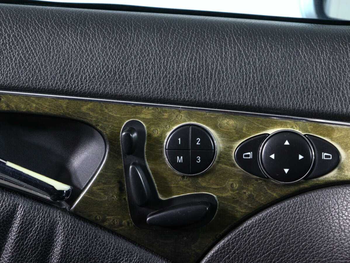 Mercedes-Benz E-Класс с пробегом — 2005 год. Фото: #15