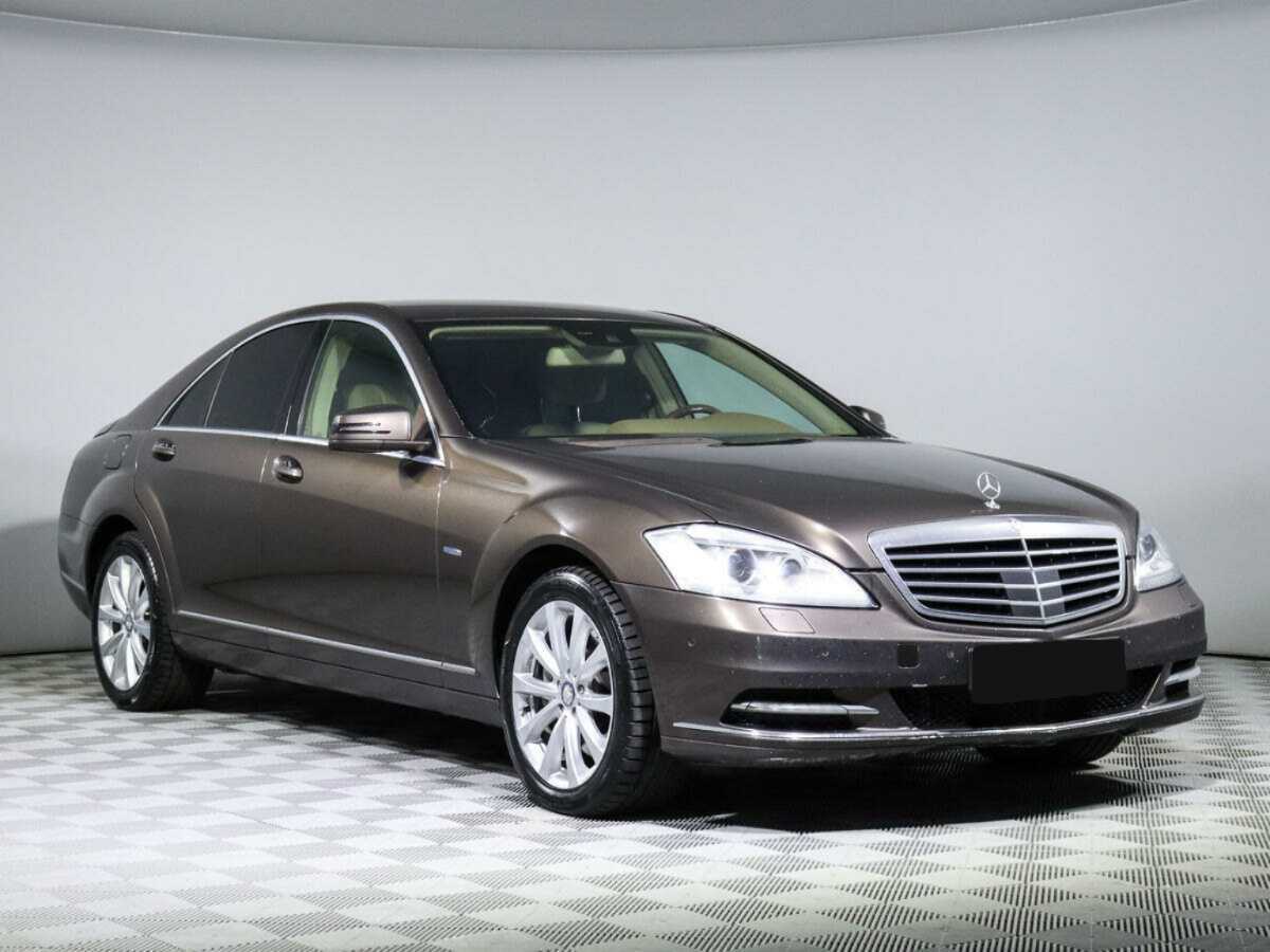 Mercedes-Benz S-Класс с пробегом — 2011 год. Фото: #2