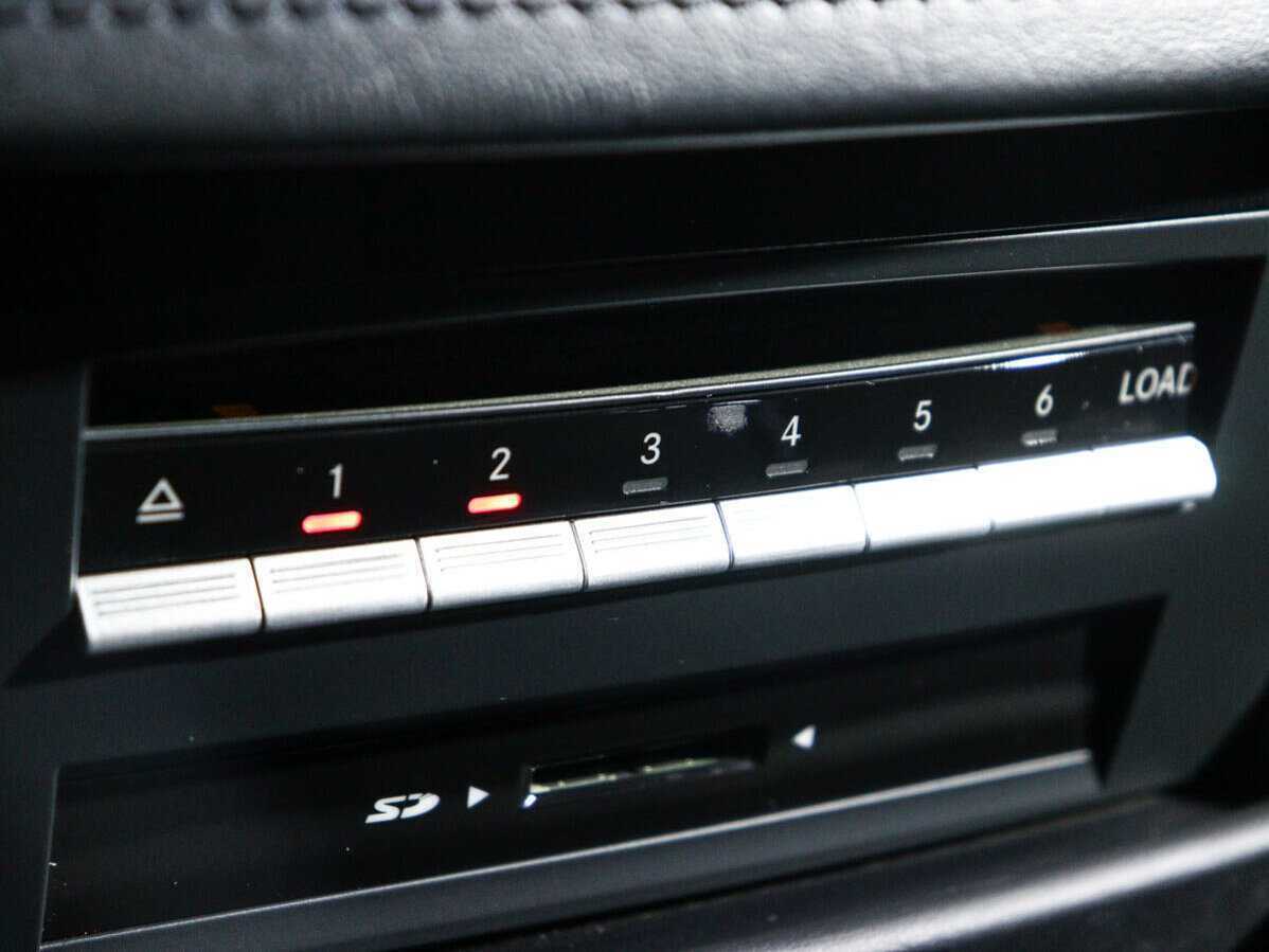 Mercedes-Benz S-Класс с пробегом — 2012 год. Фото: #24