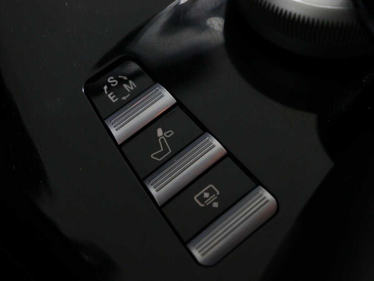 Mercedes-Benz S-Класс с пробегом — 2012 год. Фото: #26