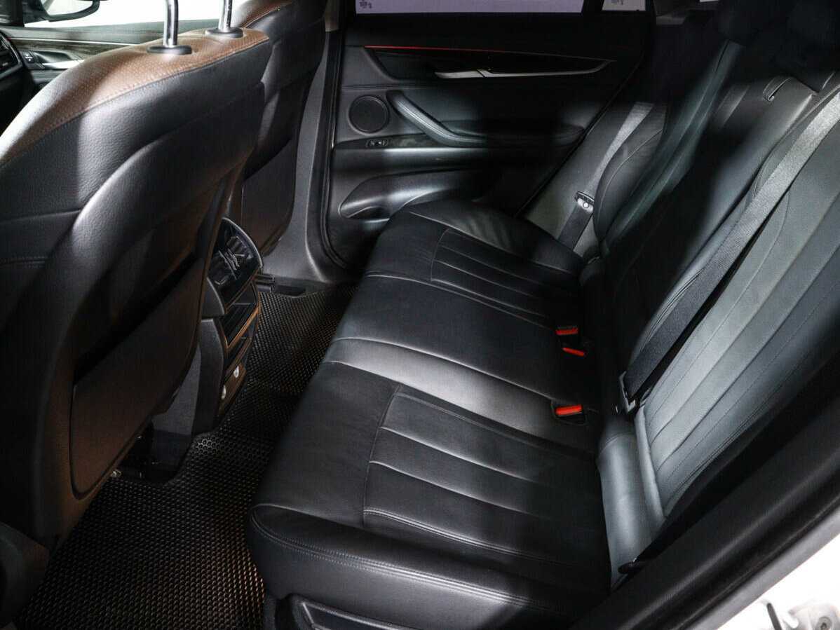 BMW X6 с пробегом — 2015 год. Фото: #9