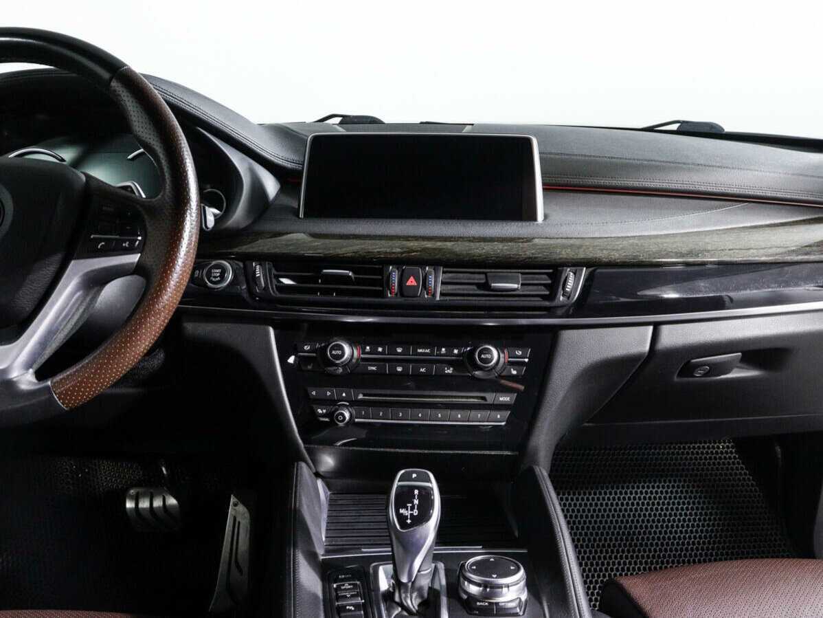 BMW X6 с пробегом — 2015 год. Фото: #12