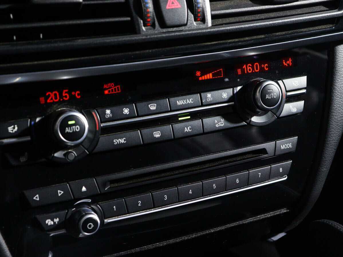 BMW X6 с пробегом — 2015 год. Фото: #22