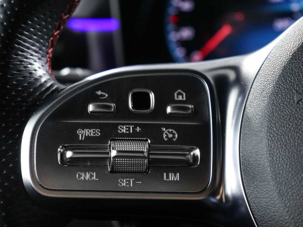 Mercedes-Benz A-Класс с пробегом — 2019 год. Фото: #19