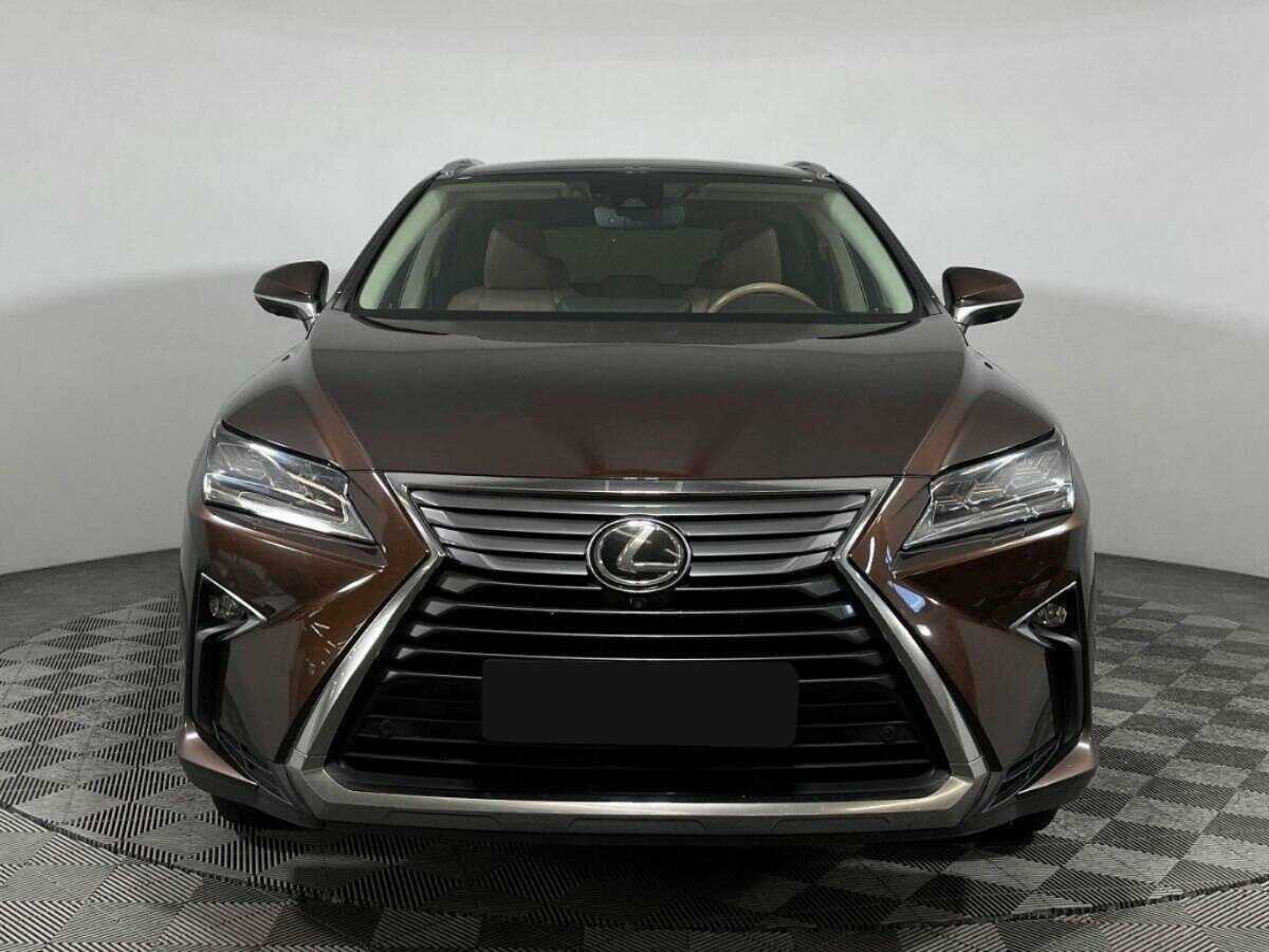 Lexus RX с пробегом — 2018 год. Фото: #1