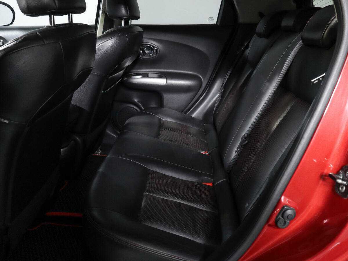 Nissan Juke с пробегом — 2012 год. Фото: #9