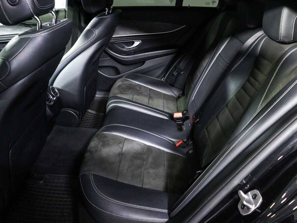 Mercedes-Benz E-Класс с пробегом — 2019 год. Фото: #9