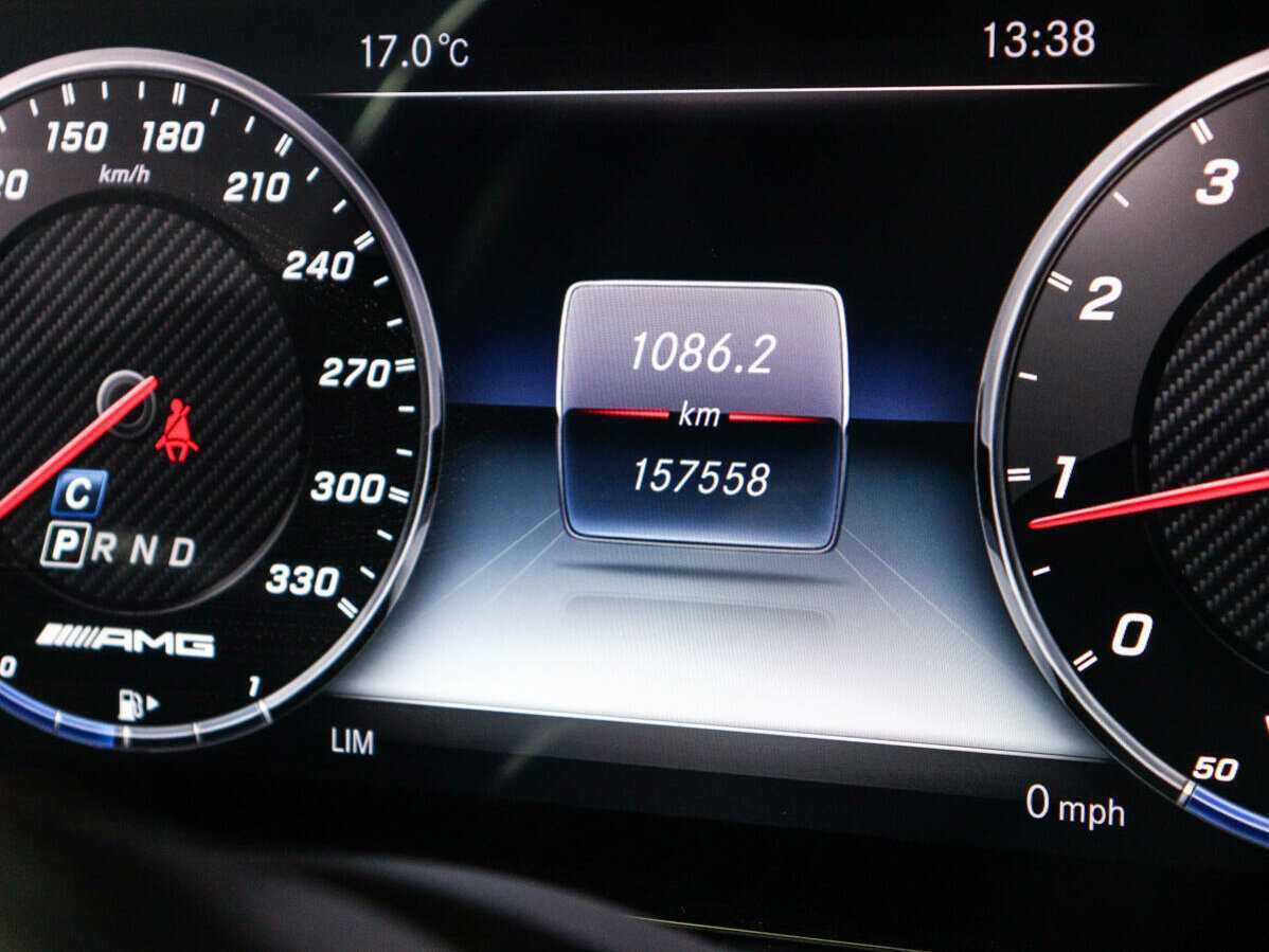 Mercedes-Benz E-Класс с пробегом — 2019 год. Фото: #10