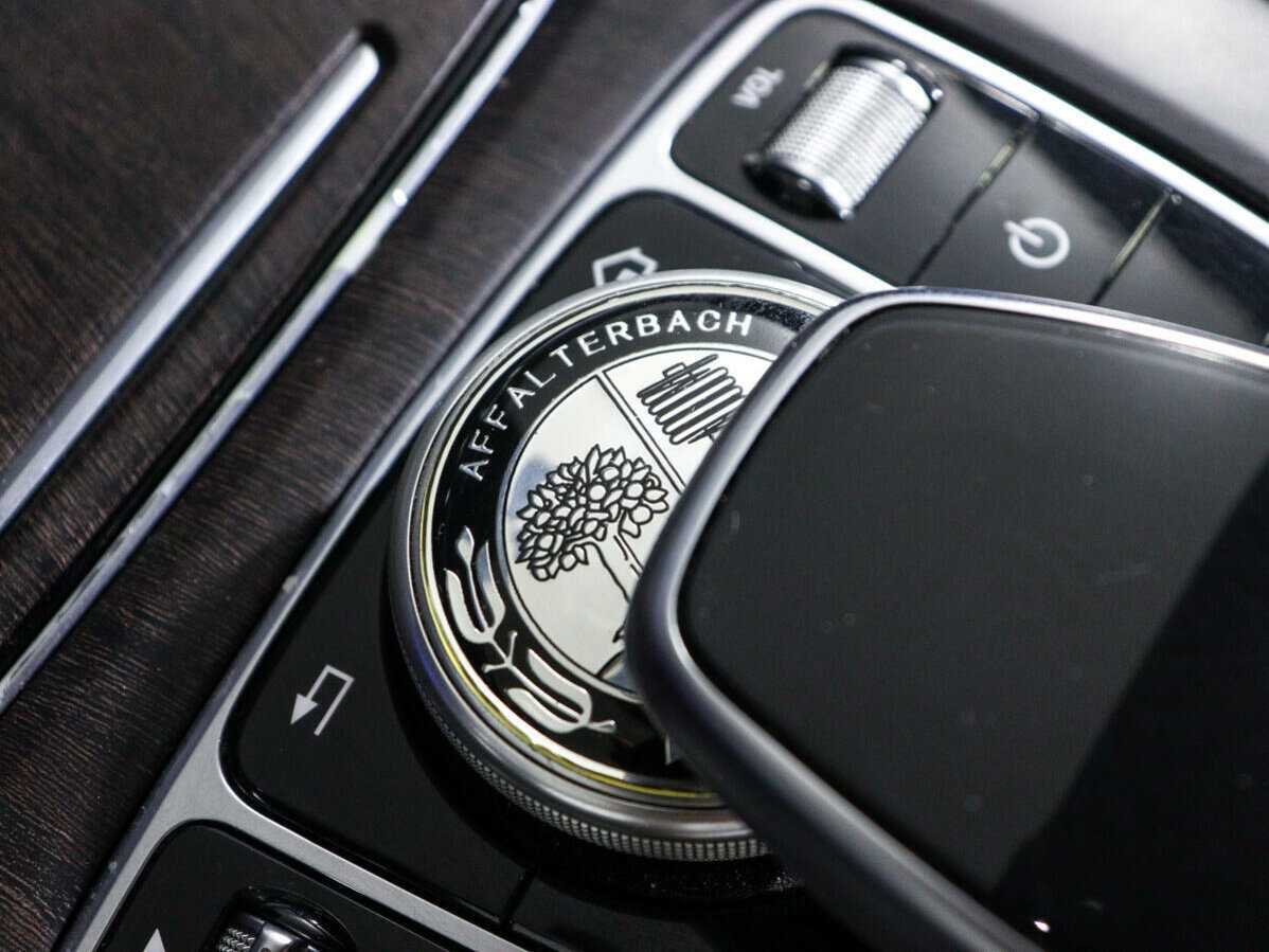 Mercedes-Benz E-Класс с пробегом — 2019 год. Фото: #22