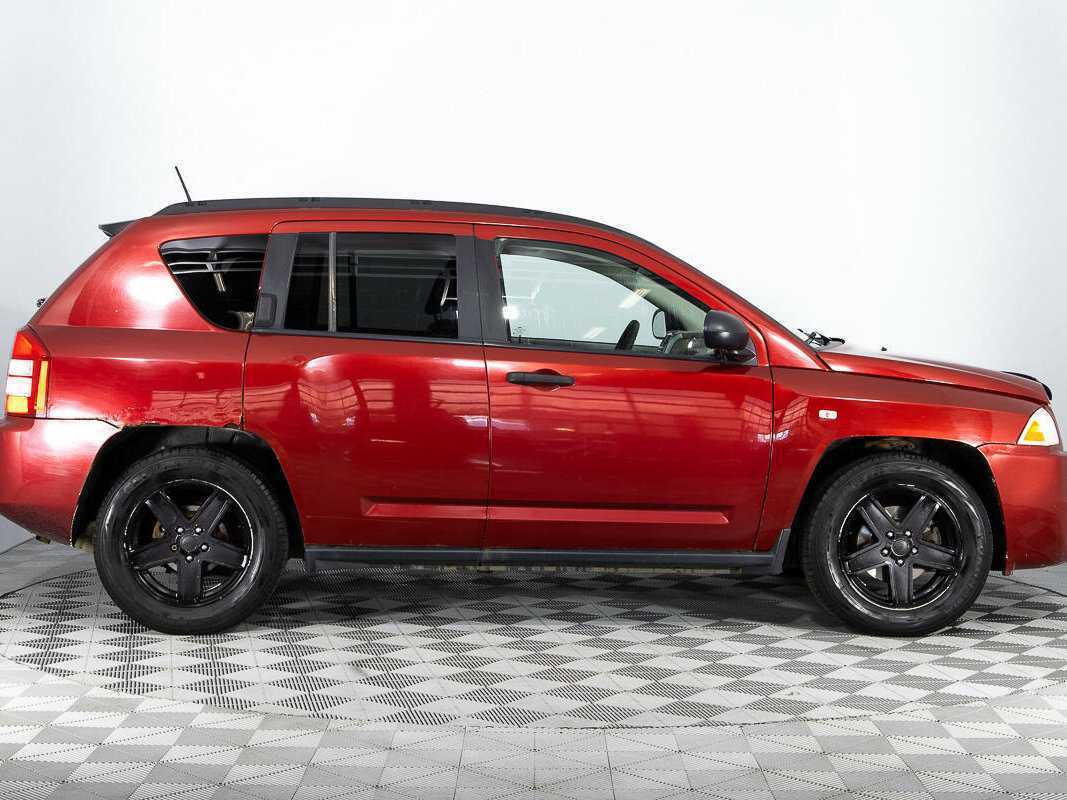 Jeep Compass с пробегом — 2006 год. Фото: #3