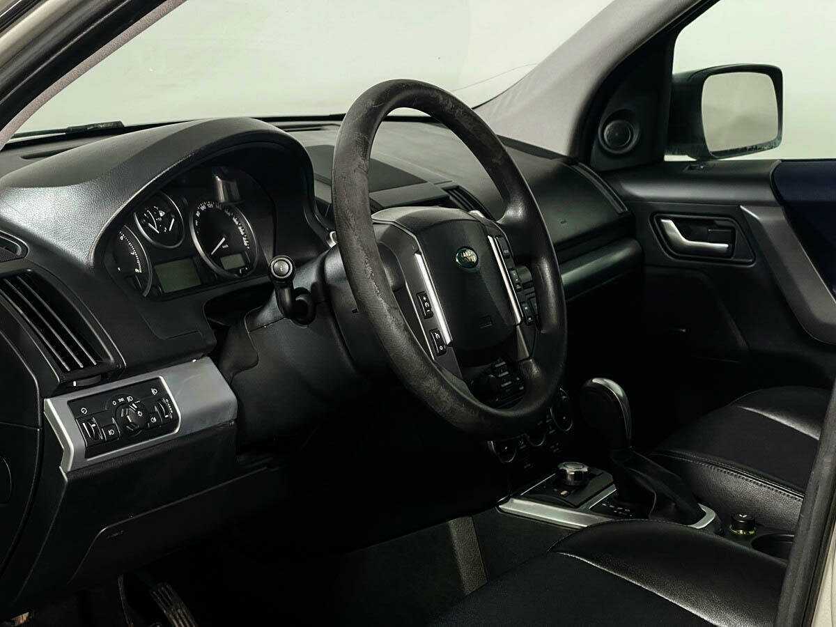 Land Rover Freelander с пробегом — 2007 год. Фото: #10