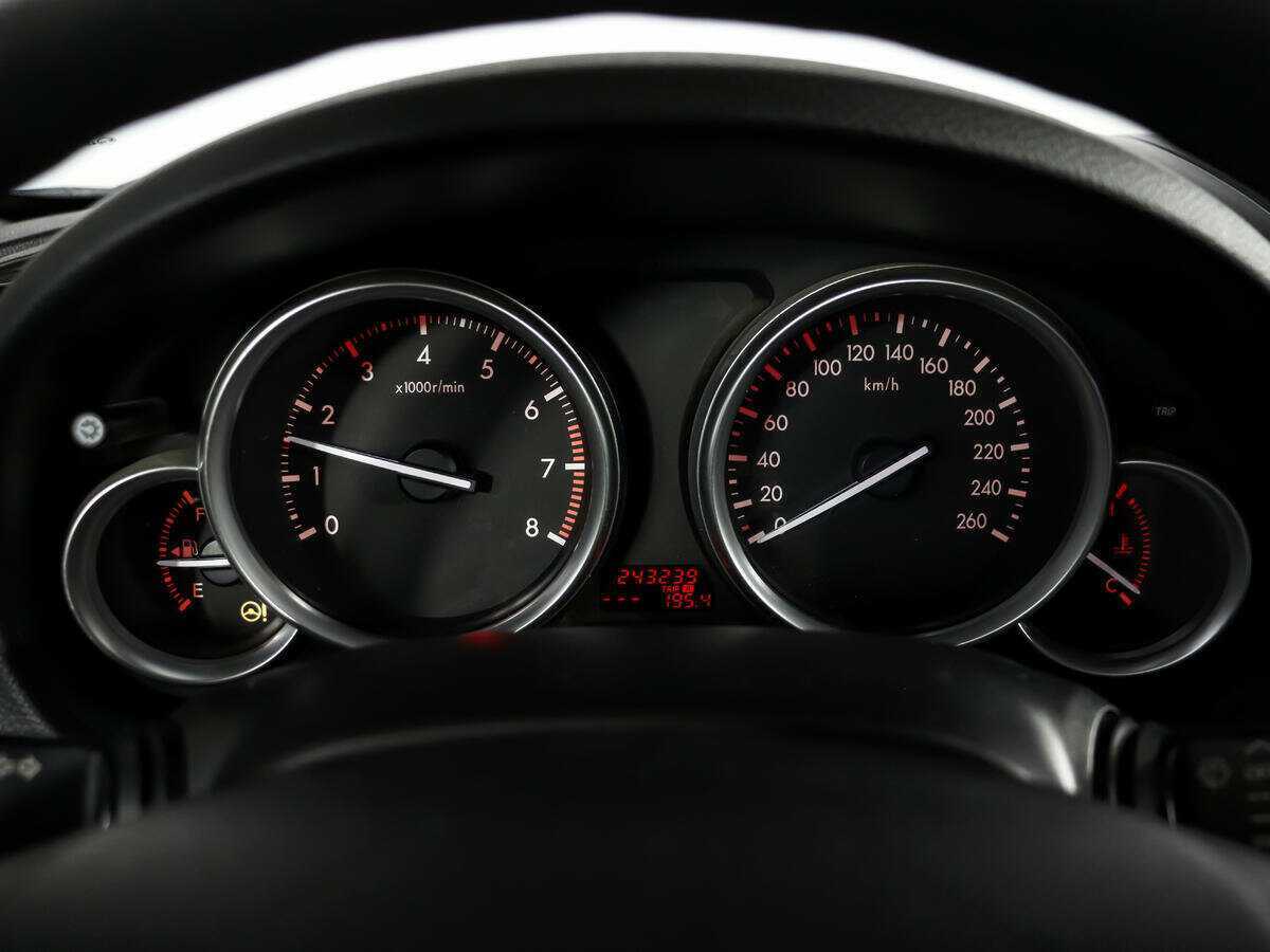 Mazda 6 с пробегом — 2008 год. Фото: #9