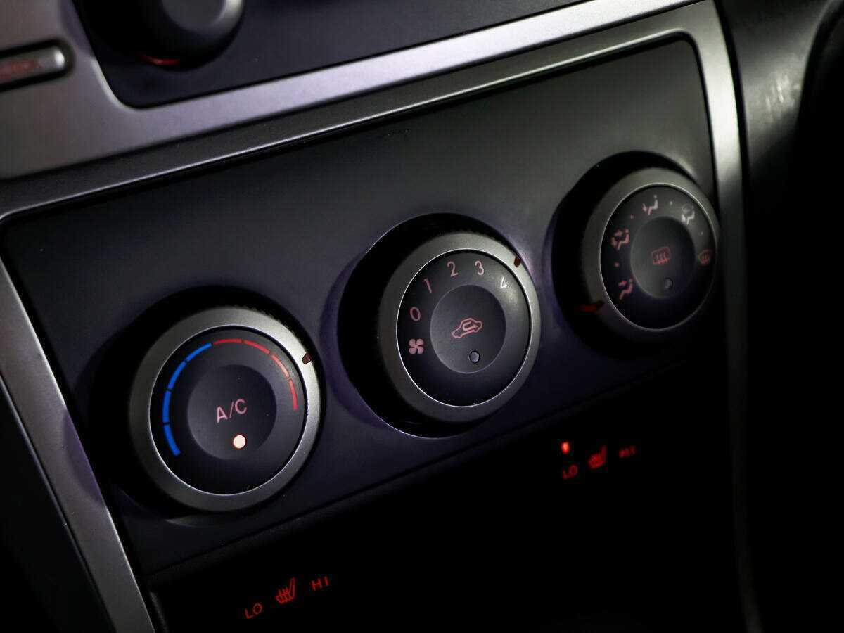 Mazda 6 с пробегом — 2008 год. Фото: #11