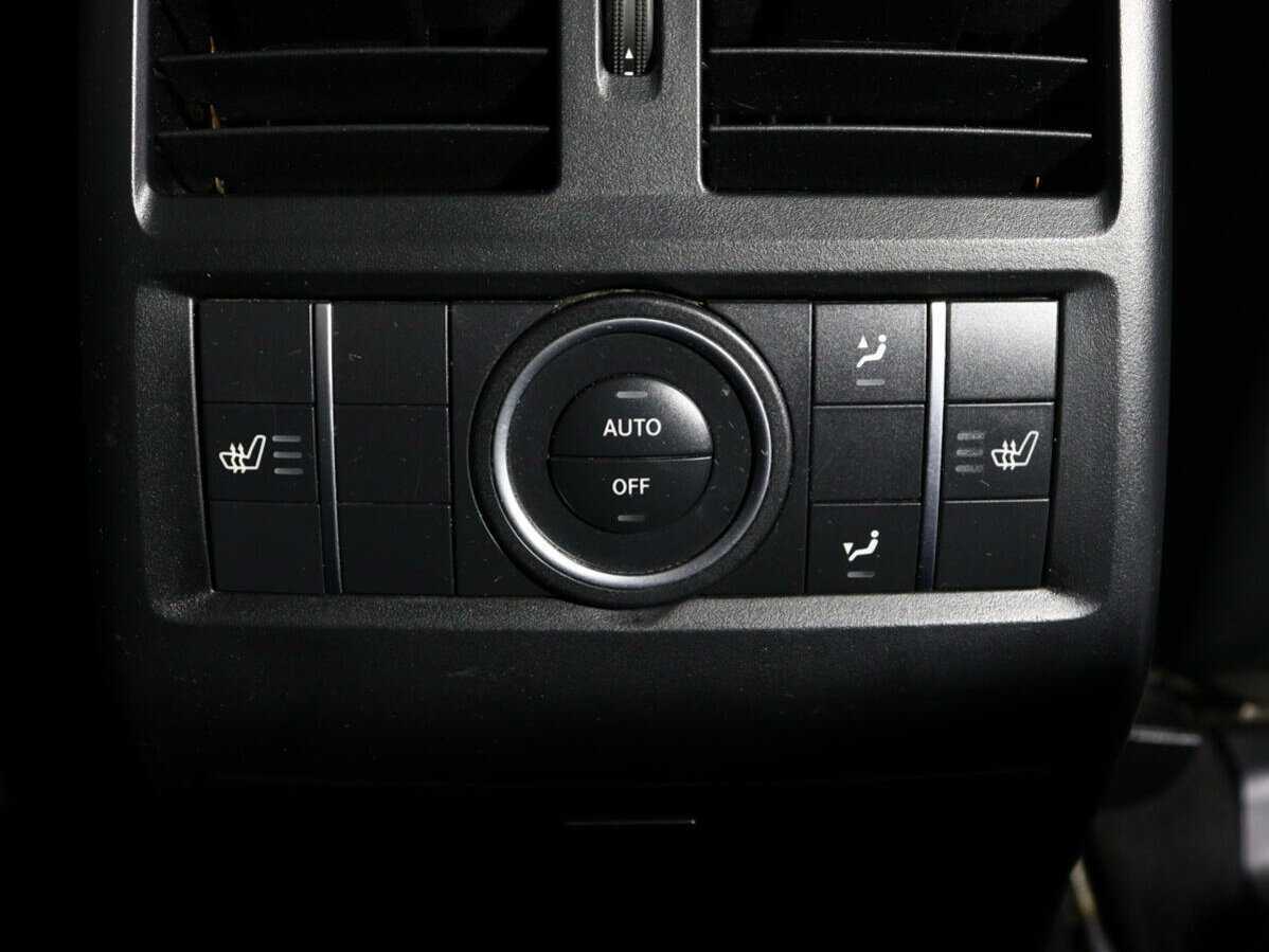 Mercedes-Benz GL-Класс с пробегом — 2014 год. Фото: #15