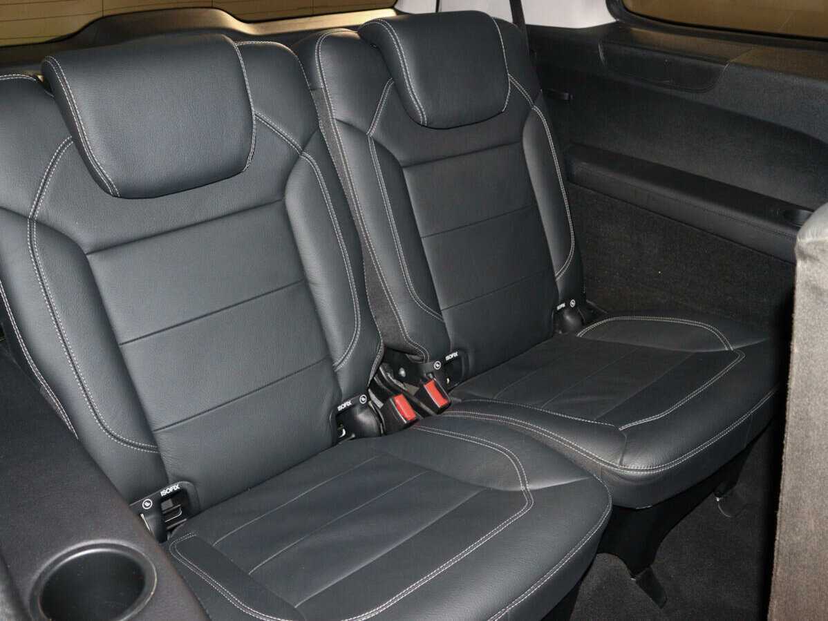 Mercedes-Benz GL-Класс с пробегом — 2014 год. Фото: #16