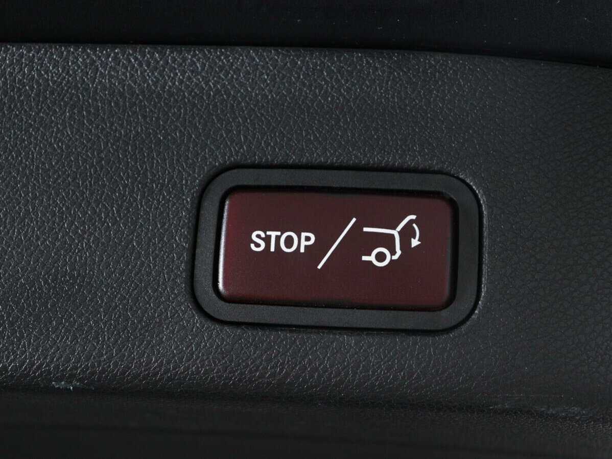 Mercedes-Benz GL-Класс с пробегом — 2014 год. Фото: #17