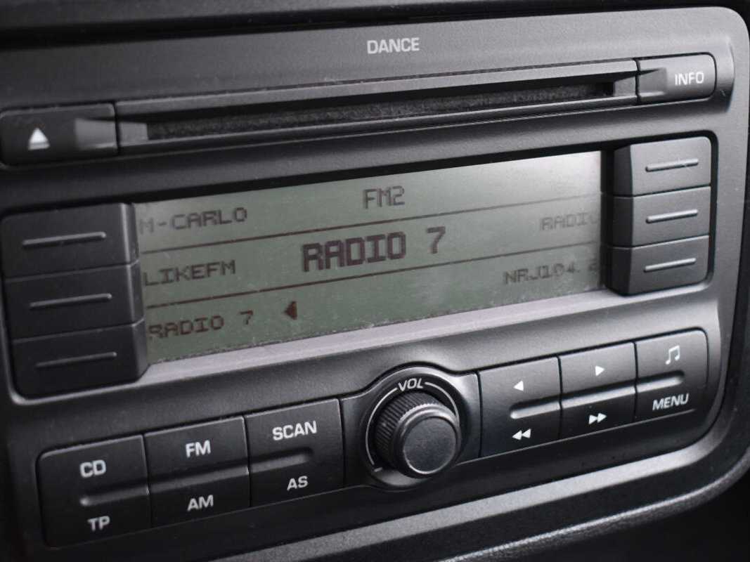 Skoda Fabia с пробегом — 2008 год. Фото: #13