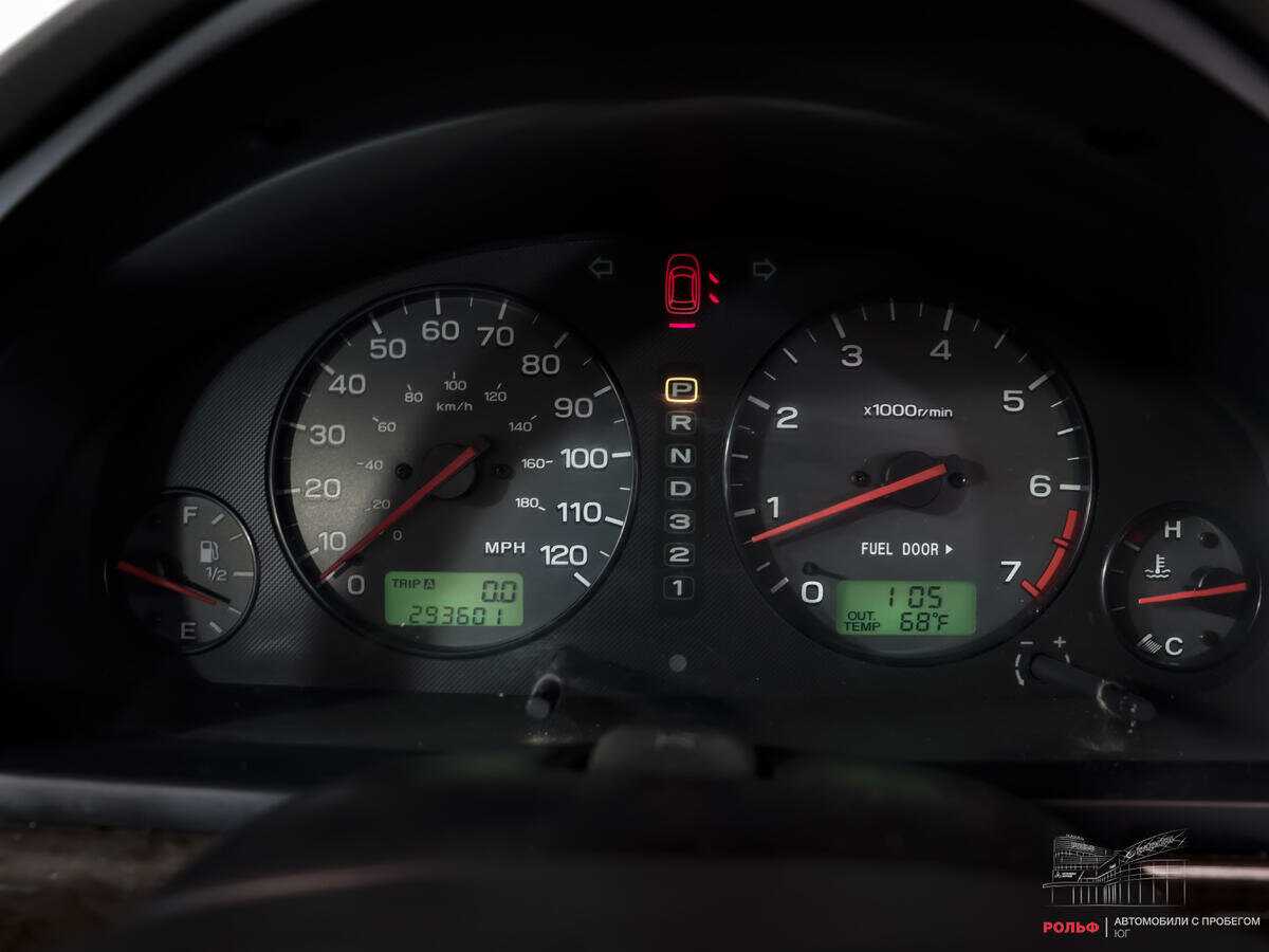 Subaru Legacy с пробегом — 2002 год. Фото: #8