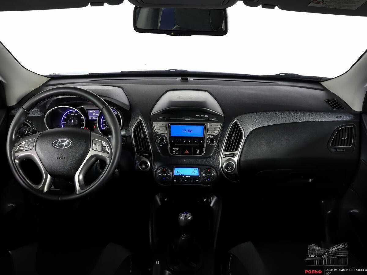 Hyundai ix35 с пробегом — 2010 год. Фото: #10