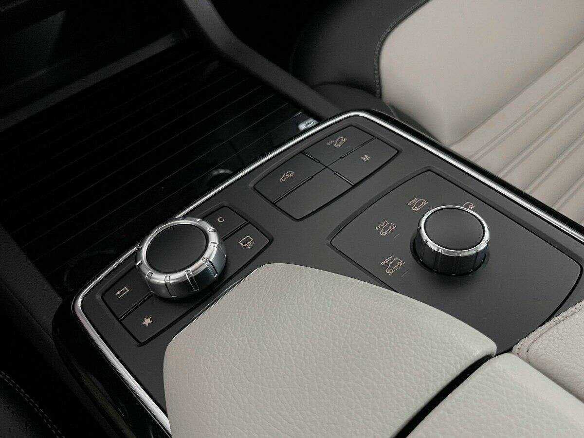 Mercedes-Benz GLE Coupe с пробегом — 2016 год. Фото: #14