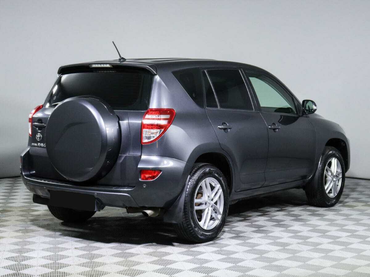 Toyota RAV4 с пробегом — 2010 год. Фото: #3