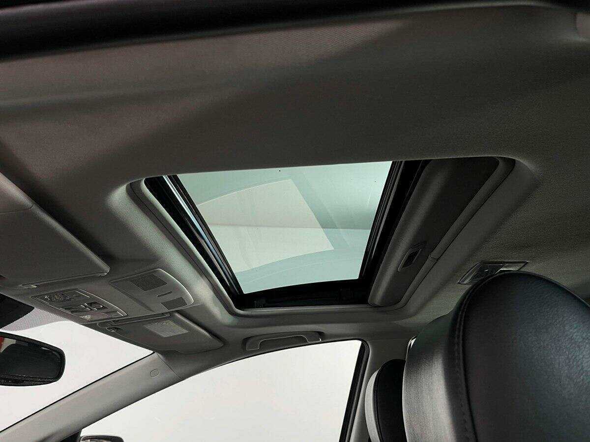 Mazda CX-7 с пробегом — 2011 год. Фото: #12