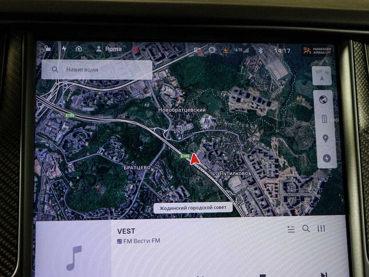 Tesla Model X с пробегом — 2019 год. Фото: #22