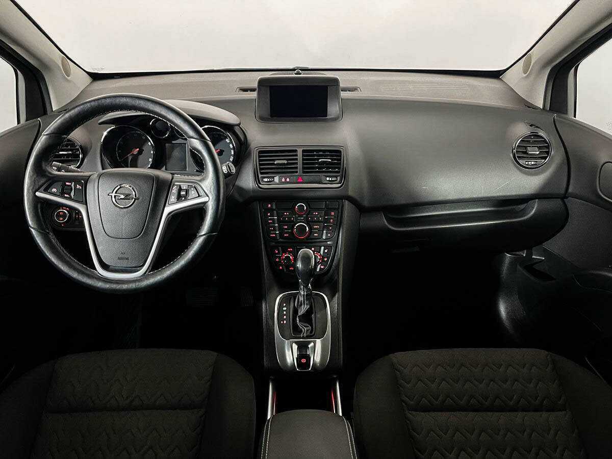 Opel Meriva с пробегом — 2014 год. Фото: #11