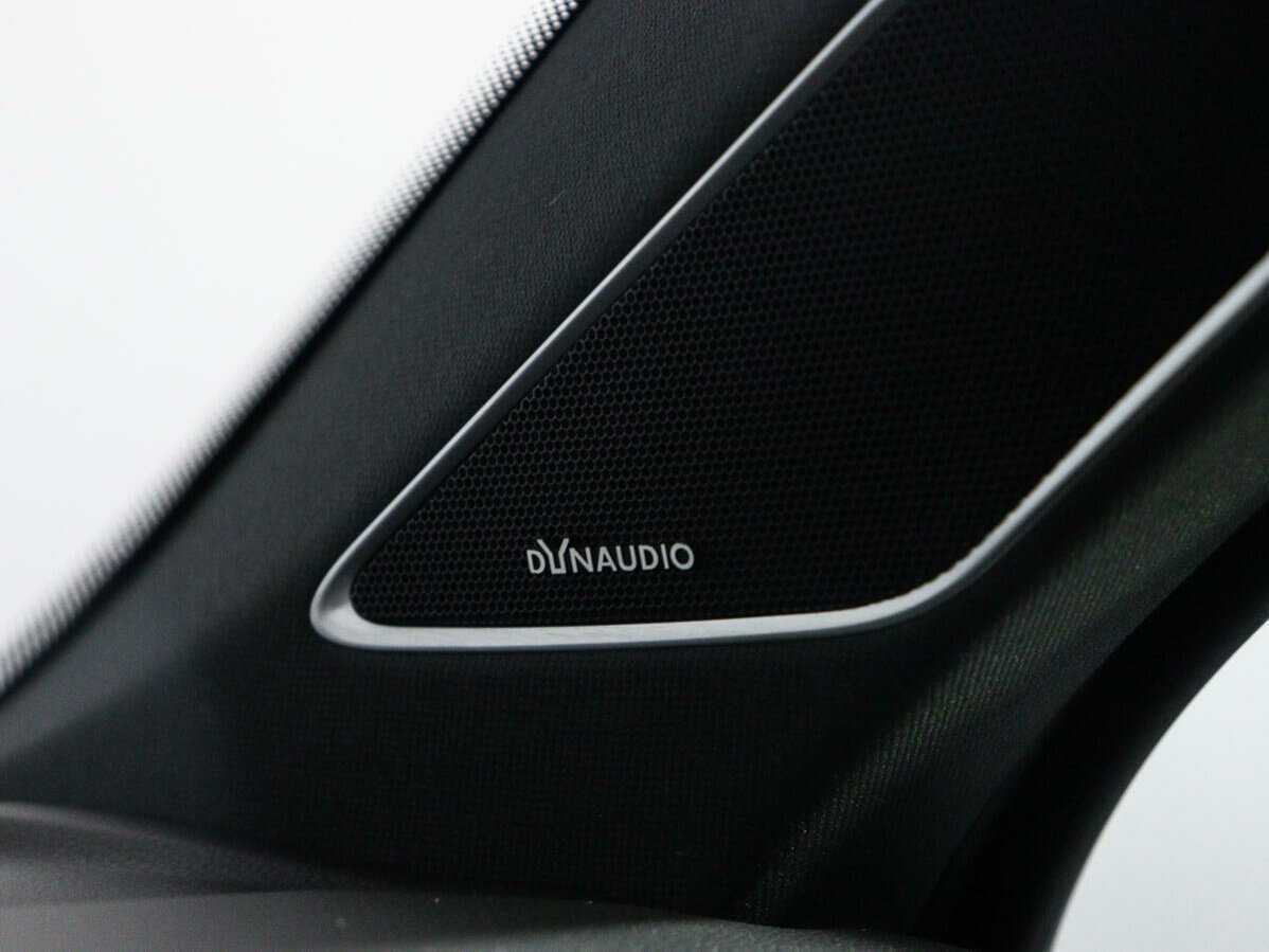 Volkswagen Touareg с пробегом — 2020 год. Фото: #23