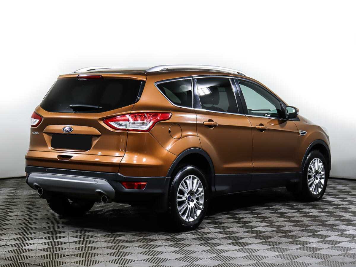Ford Kuga с пробегом — 2014 год. Фото: #3