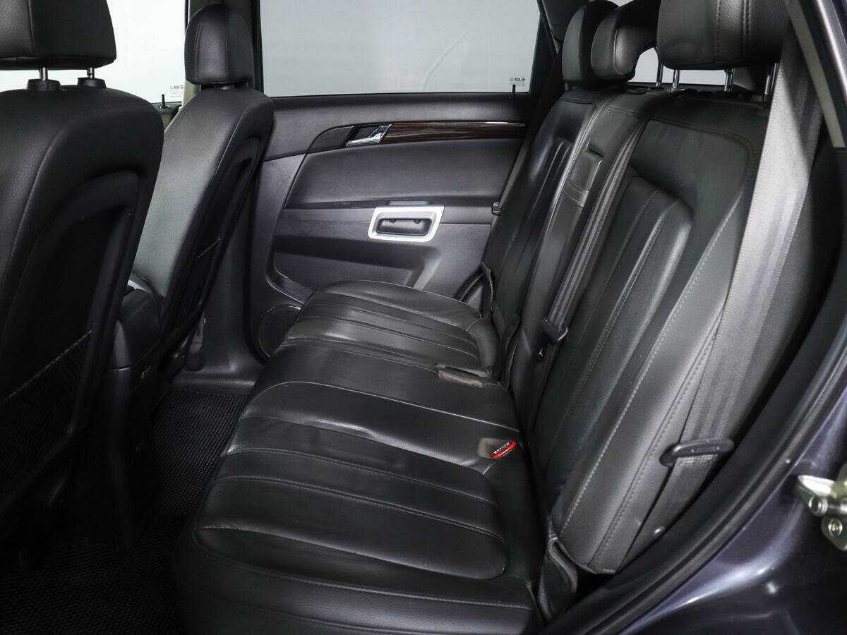 Opel Antara с пробегом — 2008 год. Фото: #9