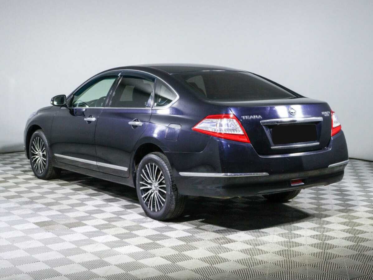 Nissan Teana с пробегом — 2008 год. Фото: #5