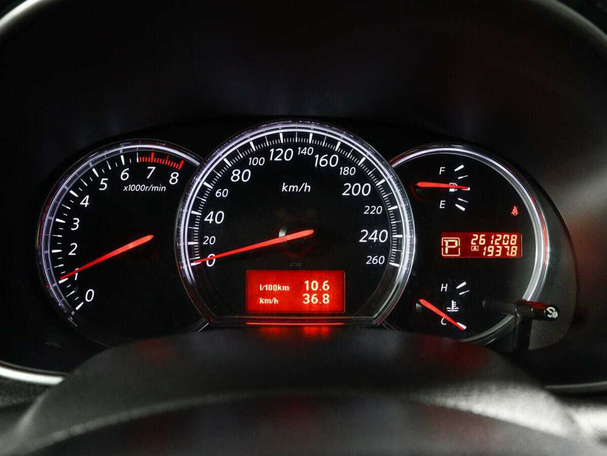 Nissan Teana с пробегом — 2008 год. Фото: #8